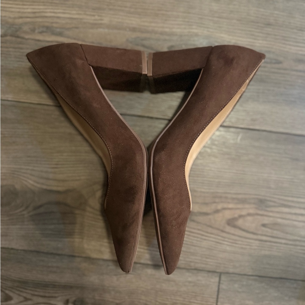 Marc Fisher Zala Dark Brown Suede Block Heel Pumps Women’s 7.5 Never Worn LNC - Picture 5 of 7